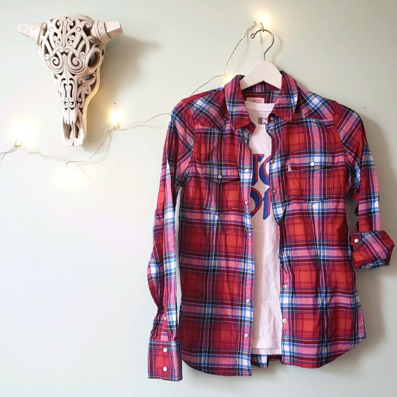 Levi's Plaid Western Button Up - Red 🌶 - Picture 2 of 8
